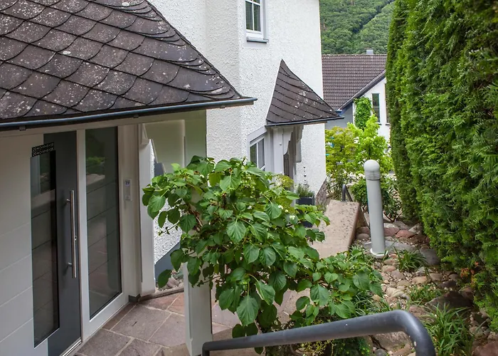 Zum Moselsteig * 克洛滕